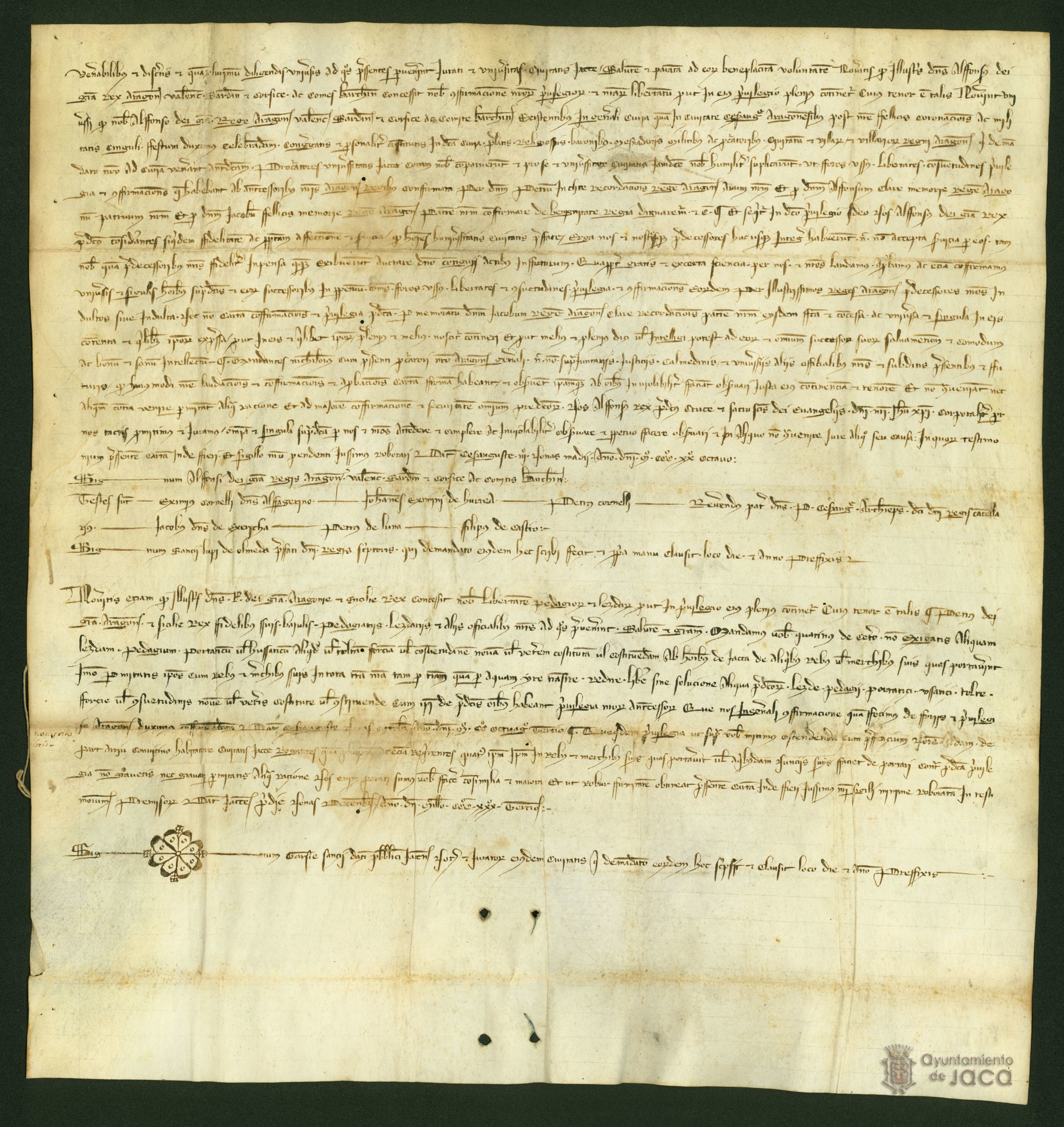 Los jurados y la universidad de Jaca notifican que tienen dos privilegios reales, uno concedido por Alfonso IV de Aragón y otro de Pedro III, rey de Aragón, dado en 1283, sobre peajes y lezdas; y los entregan a Adán de Partarriu para que no le exijan lezda ni peaje