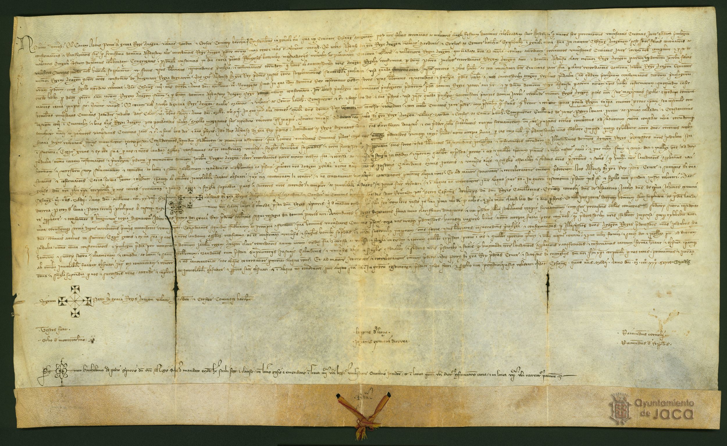 Pedro IV, rey de Aragón, confirma los fueros, usos, libertades y privilegios de la ciudad de Jaca
