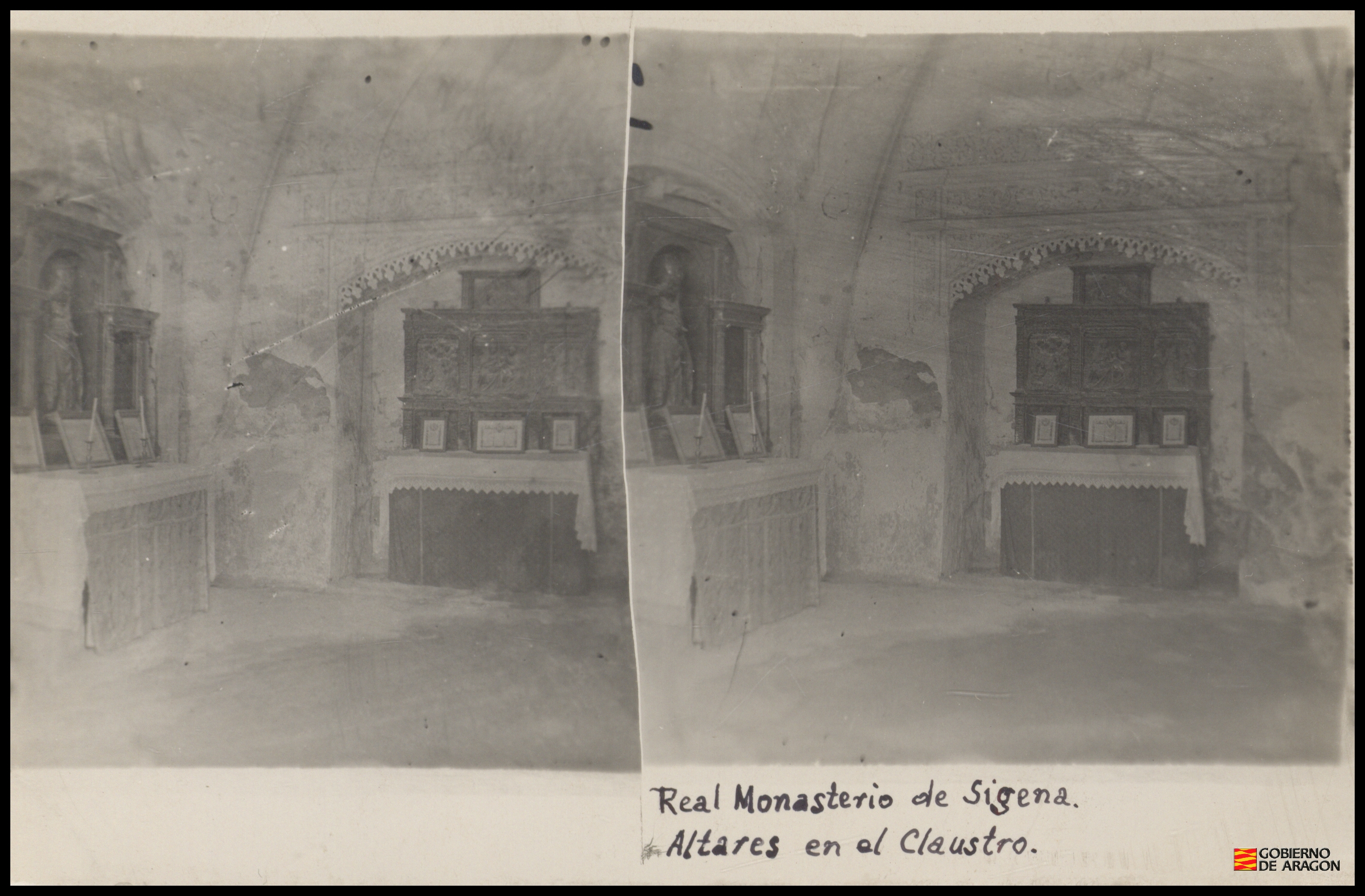 "Real Monasterio de Sigena. Altares en el Claustro"