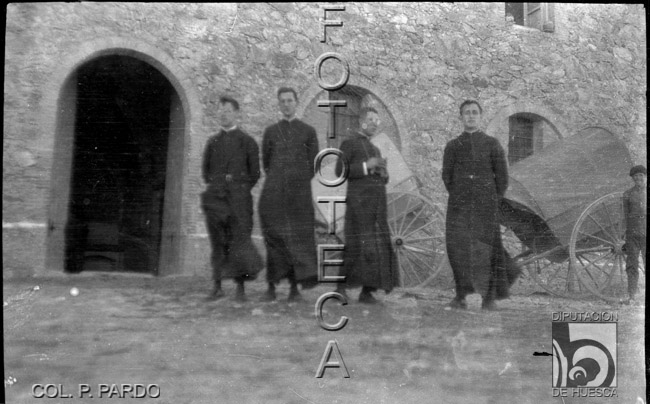 Grupo de curas. Petrín Pardo Allué