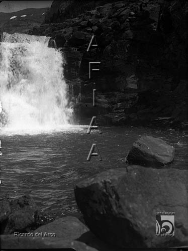 Valle de Ordesa. Cascada del río Arazas. Ricardo del Arco y Garay. Parque Nacional de Ordesa y Monte Perdido. Torla. Sobrarbe