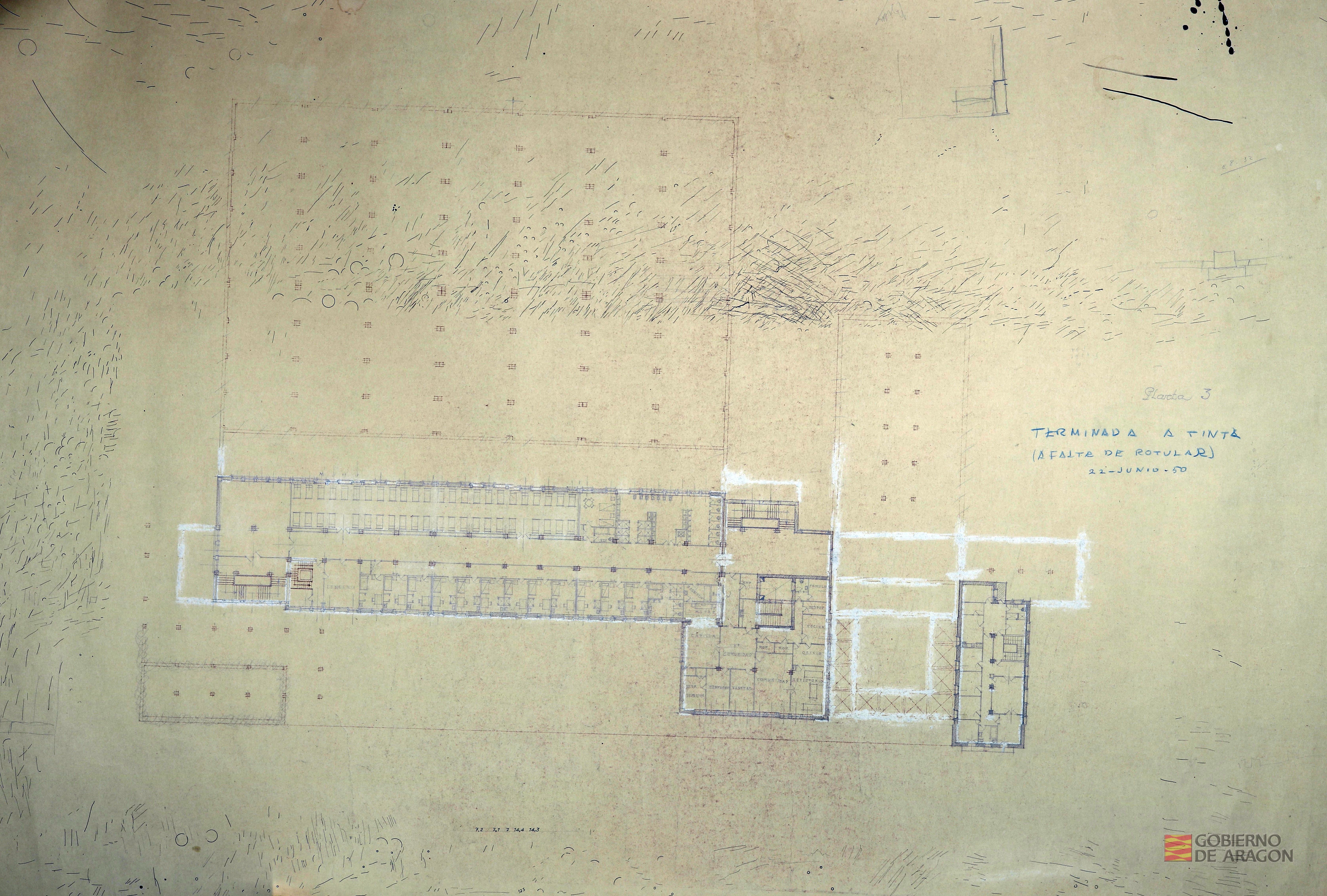 Proyecto de Escuela de Formación Profesional en la ribera del canal. Borrador del plano de la planta 3 terminada a tinta a falta de rotular 22 junio 1950