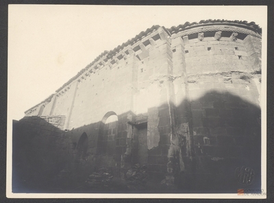 [Iglesia de Santiago en Luna. s. XII]