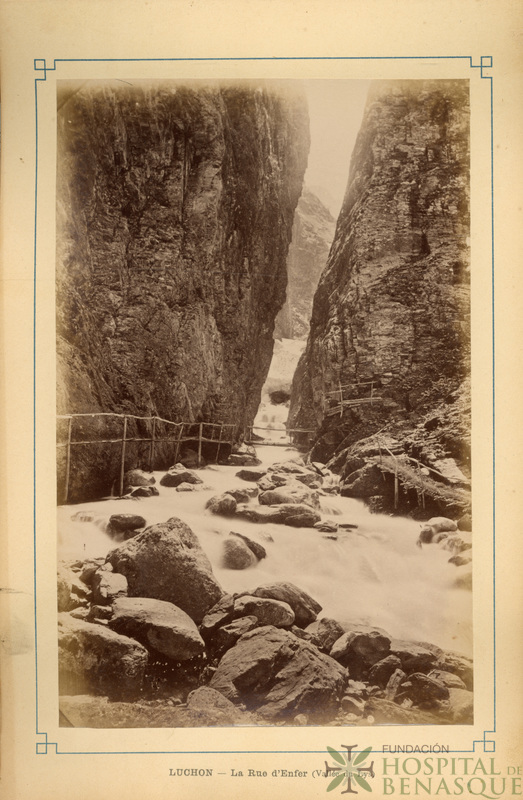 "Luchon. La Rue d'Enfer (Vallée du Lys)."