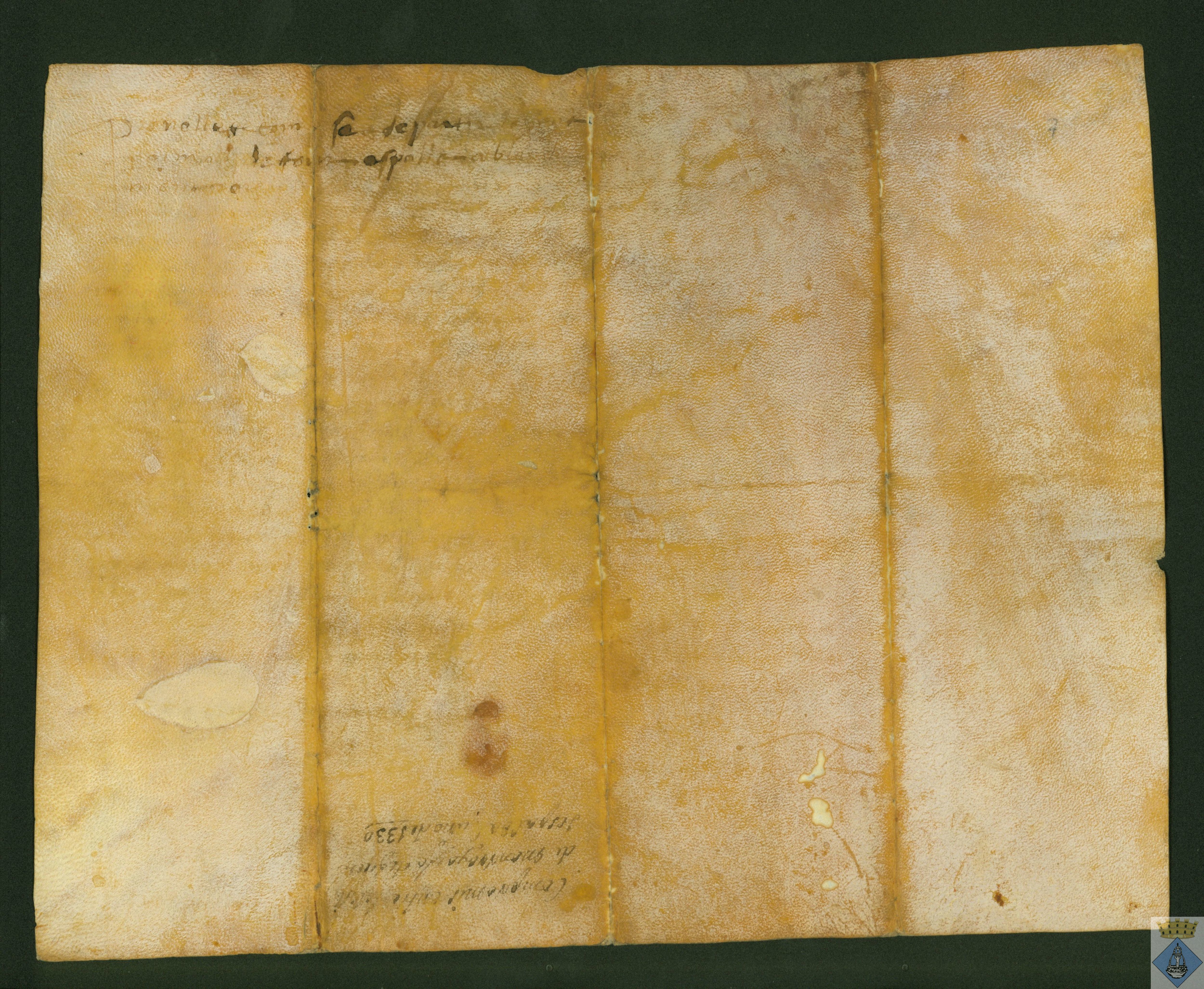 Acuerdo entre los Concejos de Monroyo y Fuentespalda para el uso del agua del río y evitar conflictos.