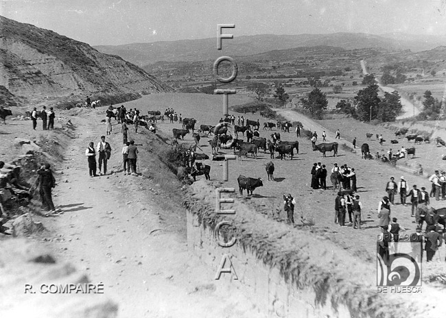 "Ferial en las afueras". Ricardo Compairé Escartín. Ayerbe