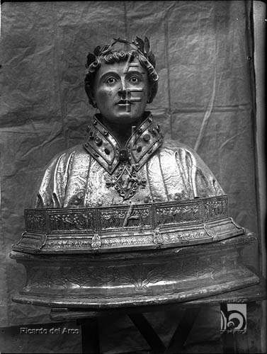Iglesia de San Lorenzo. Busto del santo patrono. Ricardo del Arco y Garay. Huesca. Hoya de Huesca