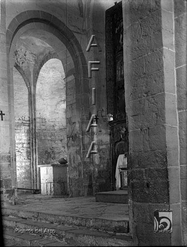 Monasterio de Santa María de Obarra. Interior de la iglesia. Ricardo del Arco y Garay. Calvera. Ribagorza