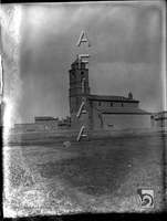 Iglesia con torre mudéjar. Ricardo del Arco y Garay. Tardienta