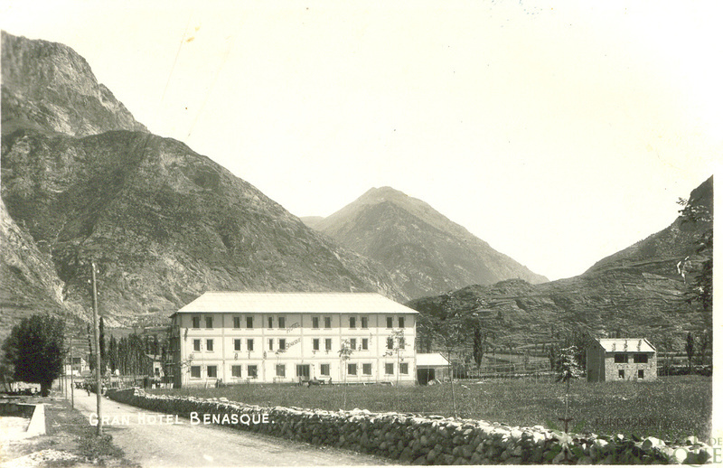"Gran Hotel Benasque."