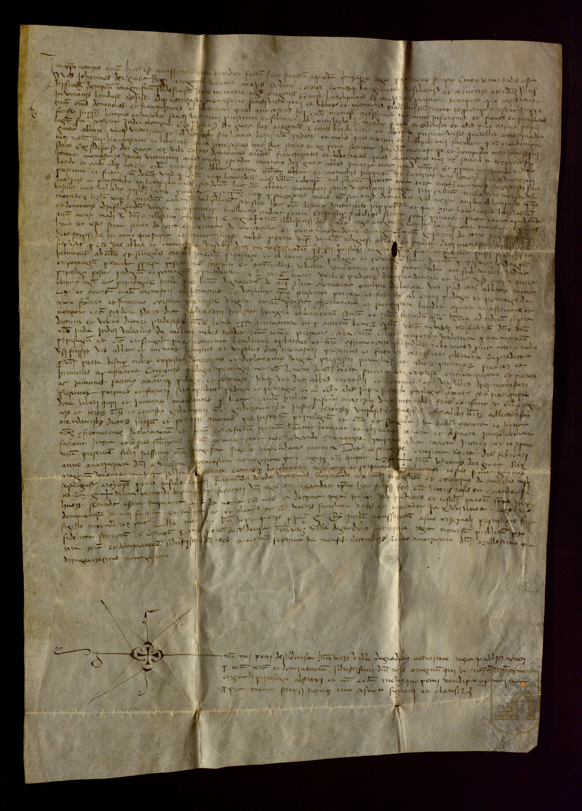 Juan I, rey de Aragón, confirma al monasterio de San Victorián y sus hombres un privilegio otorgado por Alfonso II en 1189 por el que se les libera del pago de lezdas, homicidios, calonias o pleitos a los oficiales reales.