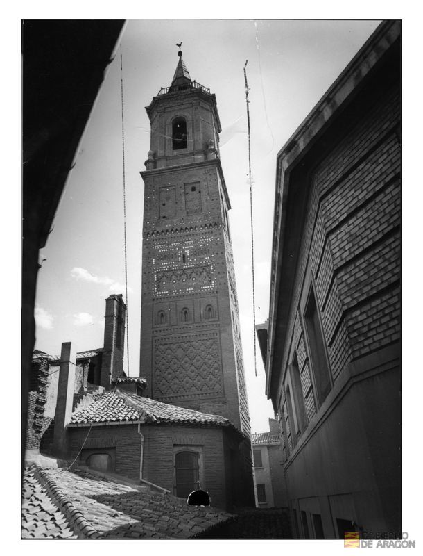 Torre campanario de la iglesia de la Magdalena