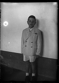 Ismael de niño. Mariano Gómez Zamora. Huesca