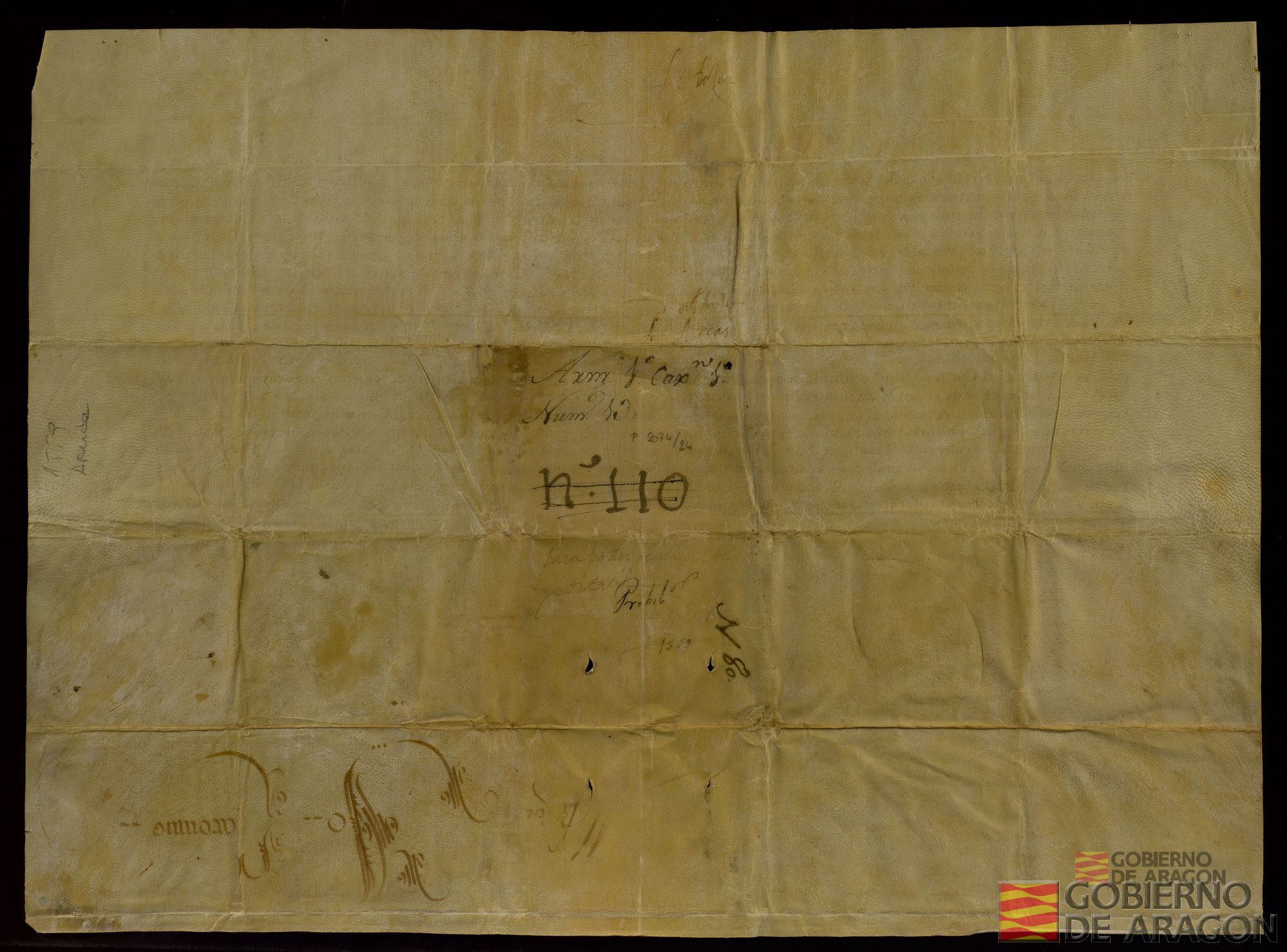 Dispensa otorgada por un cardenal a Juan Jiménez de Urrea e Isabel de Aragón, cónyuges, para tener un altar portátil.