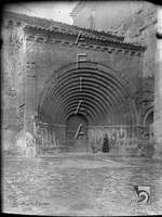 Monasterio de Santa María de Sigena. Portada abocinada. Ricardo del Arco y Garay. Villanueva de Sigena. Monegros