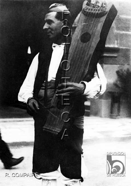 "Chicotén". Ricardo Compairé Escartín. Jaca