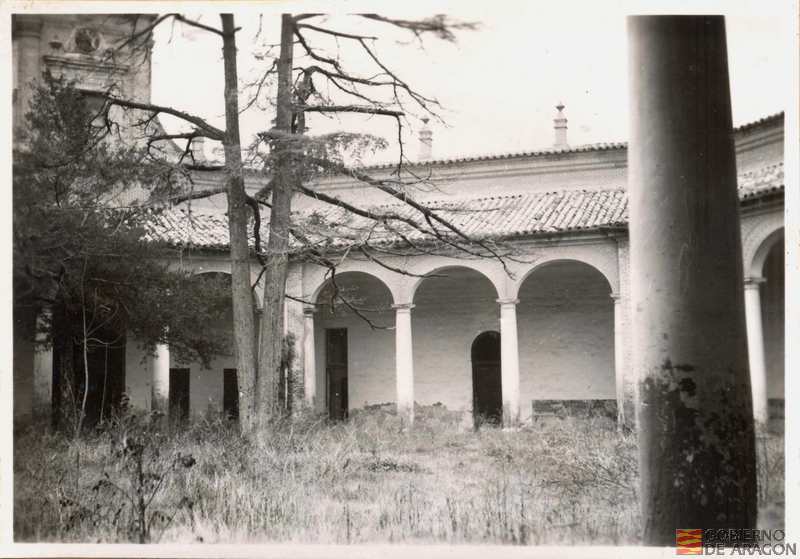 Casa de la Cultura. Edificio de la Universidad Sertoriana. Patio central