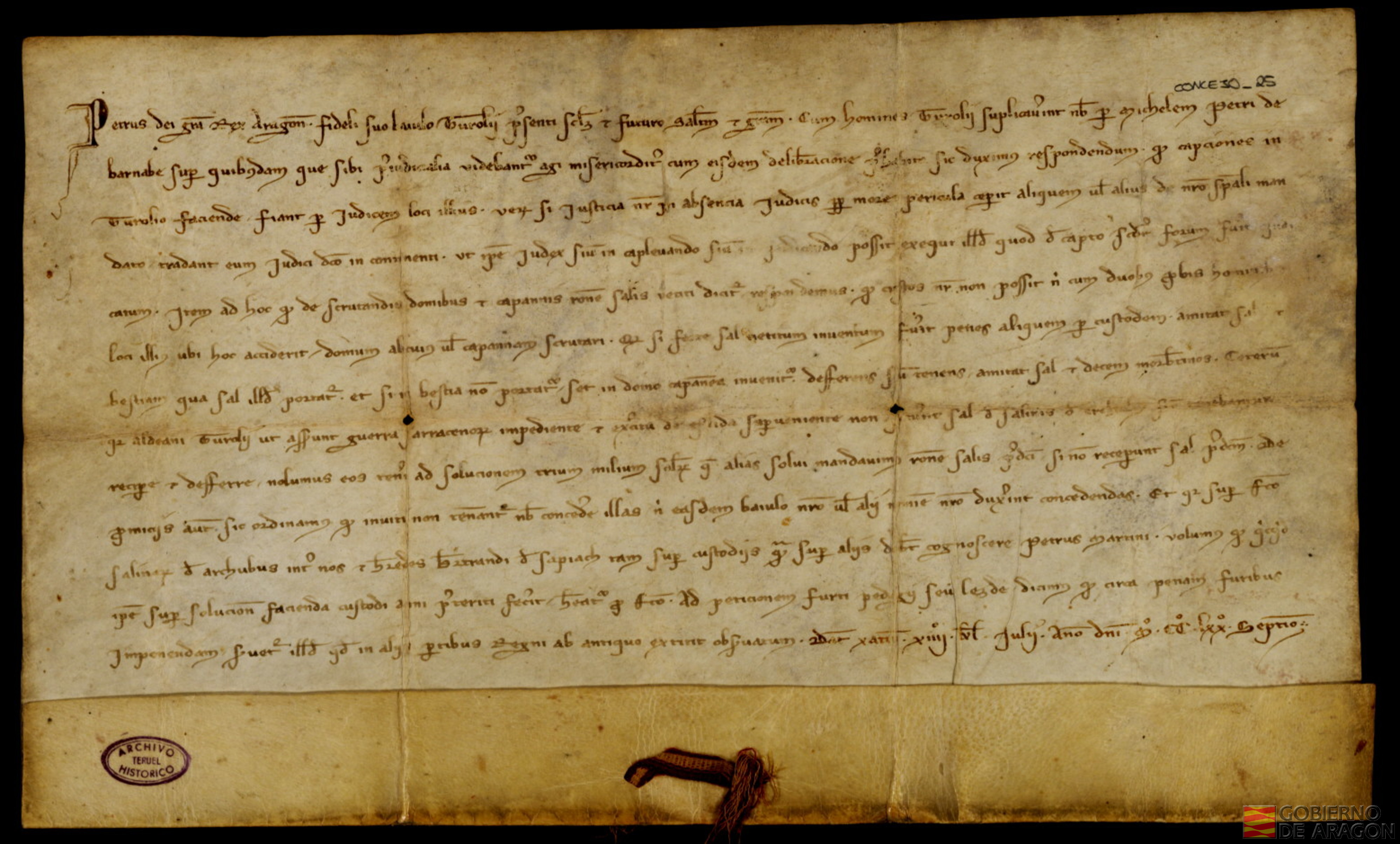 Pedro III manda, previa solicitud de los turolenses, que las detenciones que se hagan en Teruel, sean hechas por el juez del lugar y, si en ausencia de éste el justicia u otro juez, por mandato real, detuvieran a alguna persona, que la remitan al juez