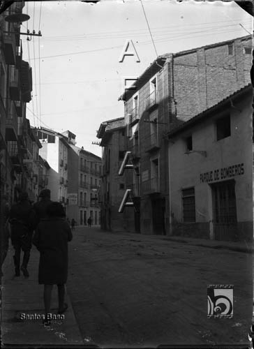 Vista de el Coso Bajo. Parque de bomberos. Santos Baso Simelio. Huesca
