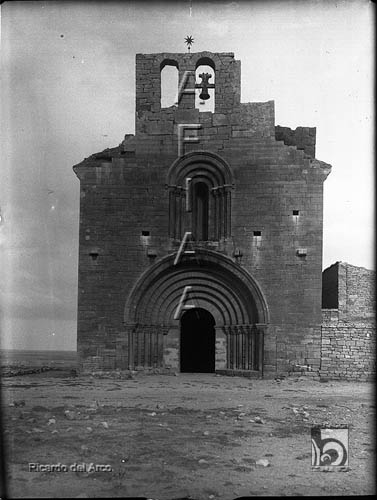 Ermita de Santa María. Fachada. Ricardo del Arco y Garay. Chalamera. Bajo Cinca