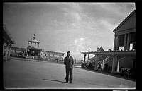 Mariano en el puerto. Mariano Gómez Zamora. Barcelona