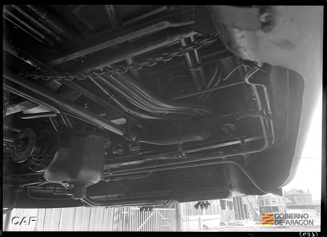 Automotor Renault/ABJ-2. Radiador