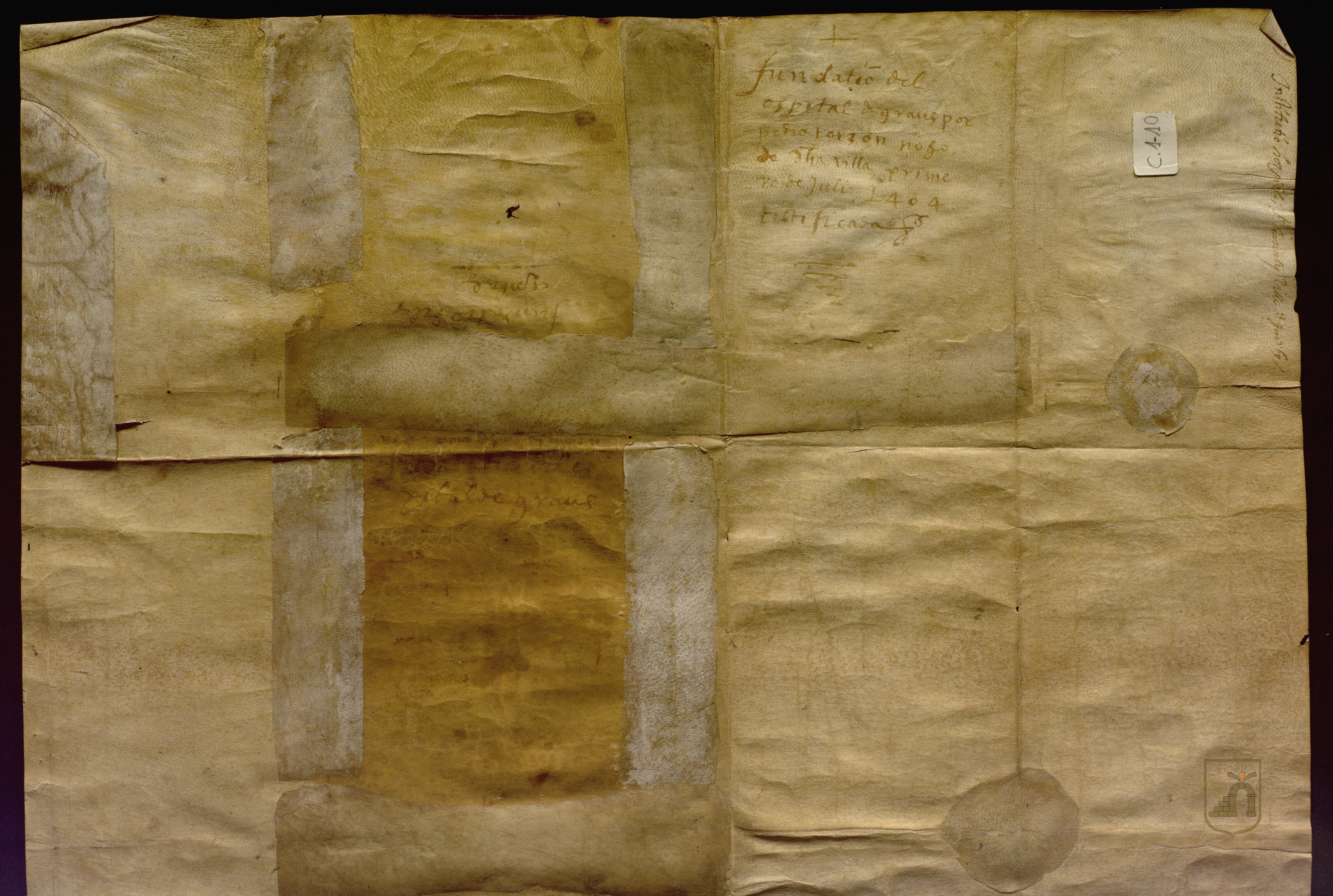 Bernardo de Benasque y su mujer Elisenda de las Rosas, vecinos de Graus, donan al Hospital de San Lorenzo en Graus una renta censual de ciento cincuenta sueldos jaqueses anuales pagados por el concejo de Colungo, que se dedicarán a la reparación y mantenimiento del hospital, así como a vestido y alimentos para sus ocupantes.