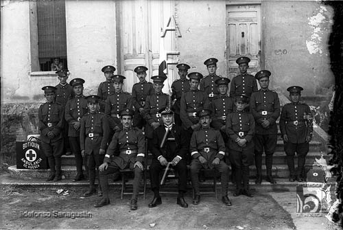 Voluntarios de Cruz Roja. Ildefonso San Agustín. Huesca