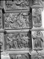Iglesia de San Miguel Arcángel. Detalle del retablo del altar mayor con escenas de la Pasión. Ricardo del Arco y Garay. Coscojuela de Fantova. Somontano