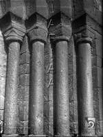 Colegiata de Santa María. Capiteles de la portada. Ricardo del Arco y Garay. Aínsa. Sobrarbe