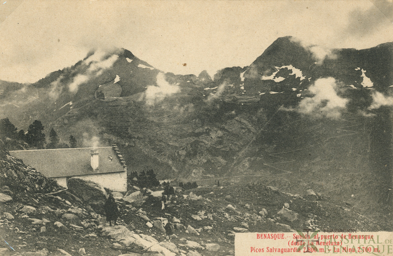 "Benasque. Subida al Puerto de Benasque (desde la Renclusa). Pico Salvaguardia 2.800 m. La Mina 2.700 m."