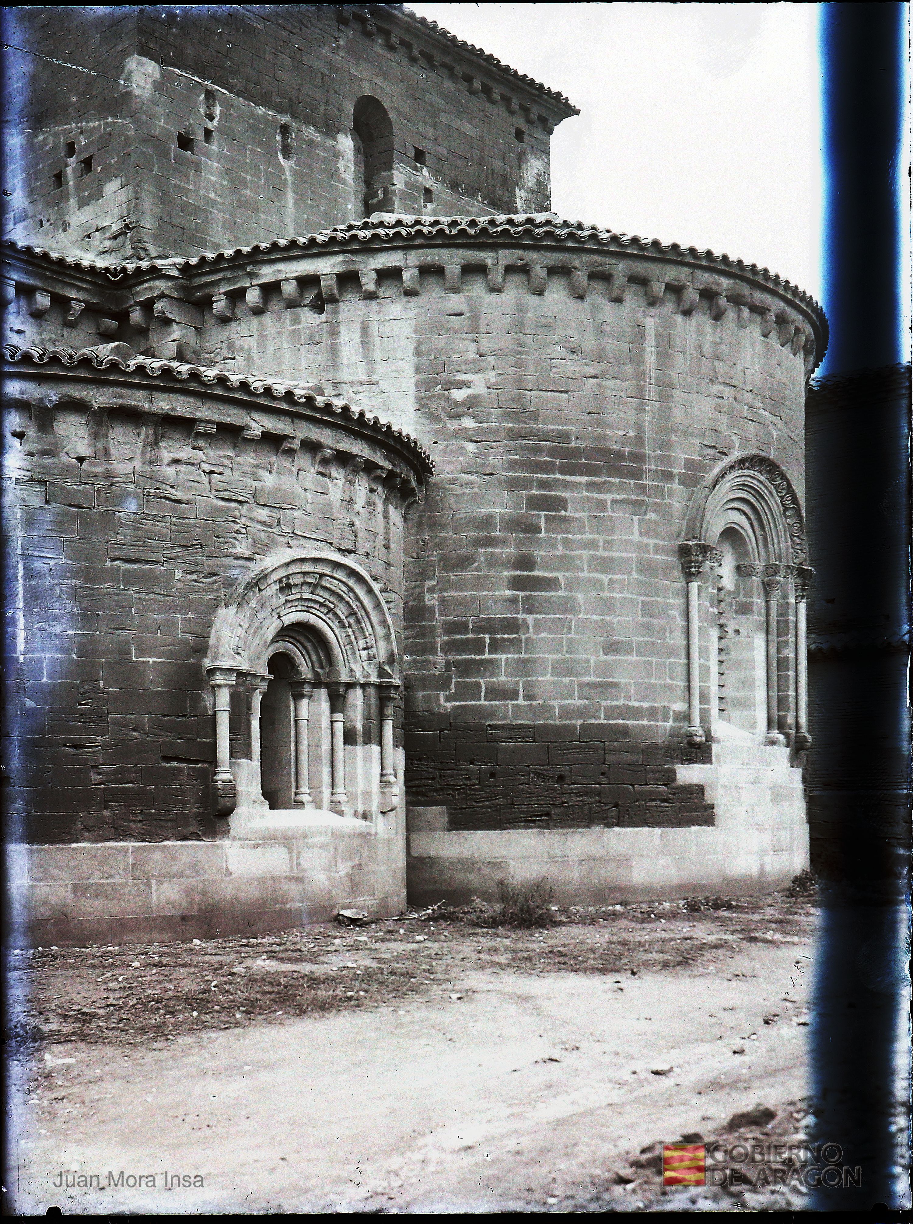 "Monasterio de Sigena, Huesca. Ábside. Estilo: Románico.". Juan Mora Insa
