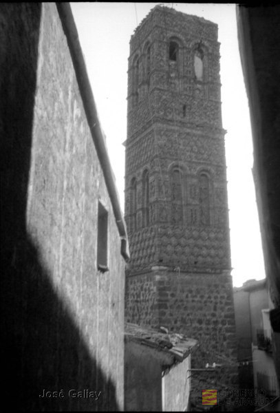 Tierga (Zaragoza). Iglesia parroquial. Torre mudéjar. Casas. José Galiay Sarañana