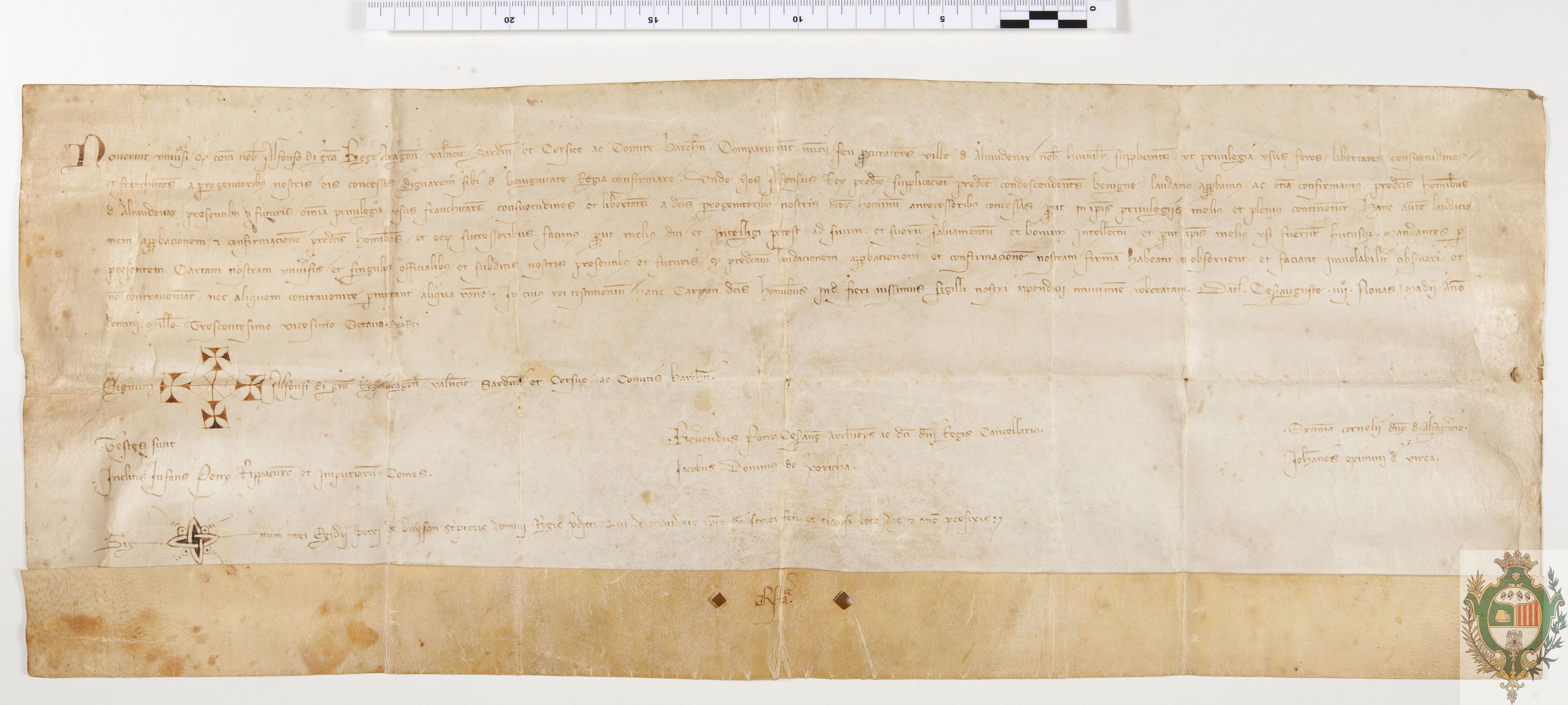Alfonso IV, rey de Aragón, confirma a los habitantes de Almudévar todos los privilegios, franquicias y libertades concedidos por sus ancestros