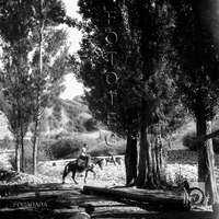 Paisaje con hombre a caballo. Alfonso Foradada Coll. Ansó