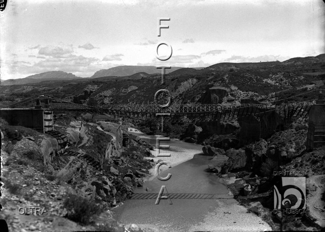 "Destrozos de la guerra. Puente". José Oltra Mera. Lascellas-Ponzano