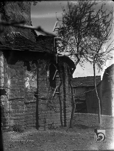 Iglesia de San Caprasio. Exterior. Ricardo del Arco y Garay. Santa Cruz de la Serós