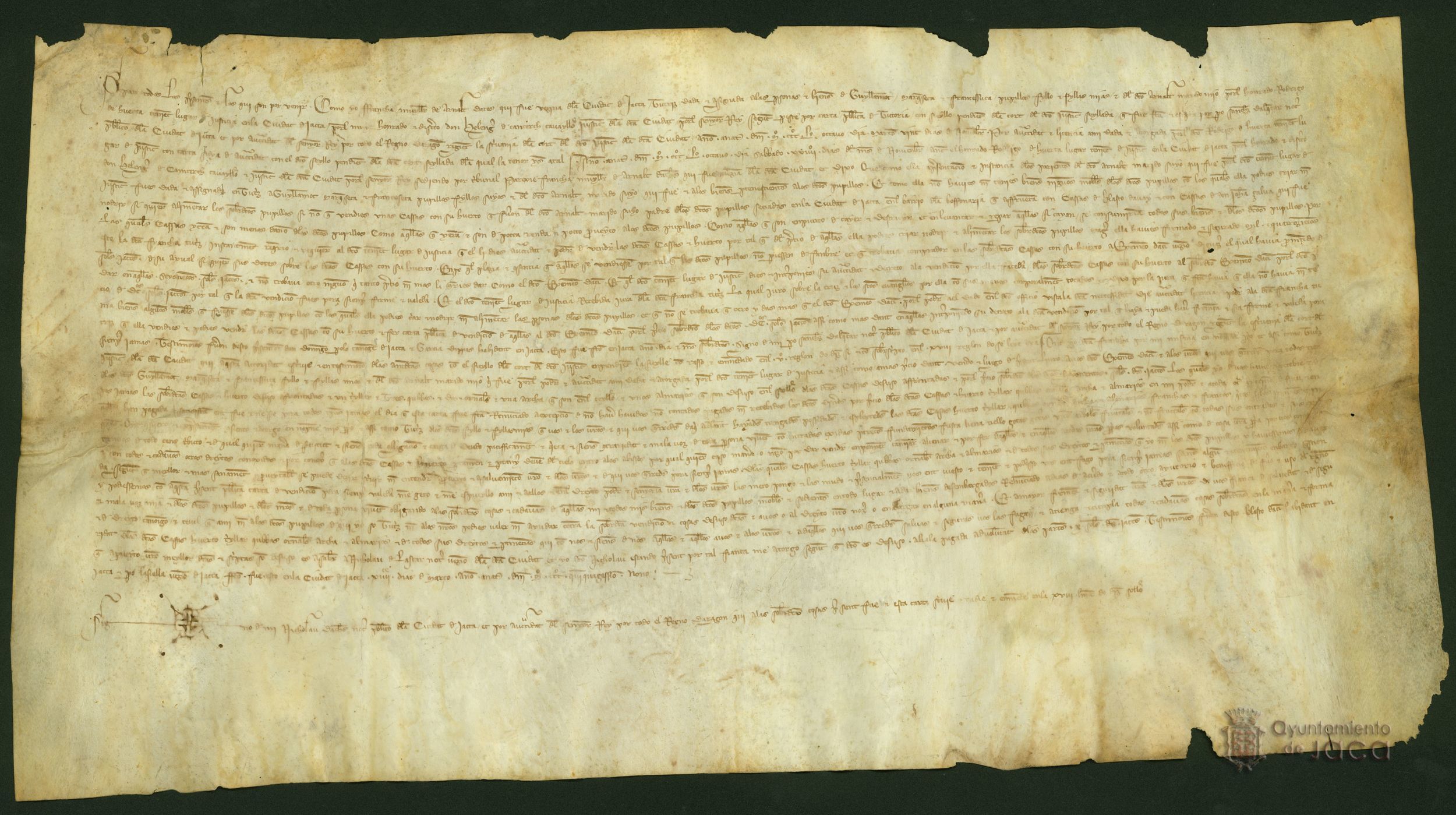 Francha, mujer de Arnaldo de Ates, vecina de Jaca, vende para poder alimentar a sus hijos, unas casas situadas en la Bufonería de Jaca, a Jimeno de Acín, con todos sus derechos y pertenencias