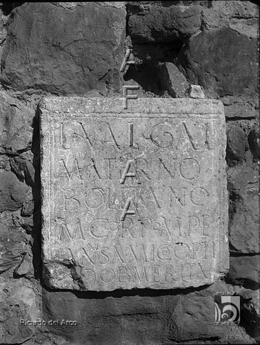 Monte Cillas. Lápida romana con inscripción. Ricardo del Arco y Garay. Coscojuela de Fantova