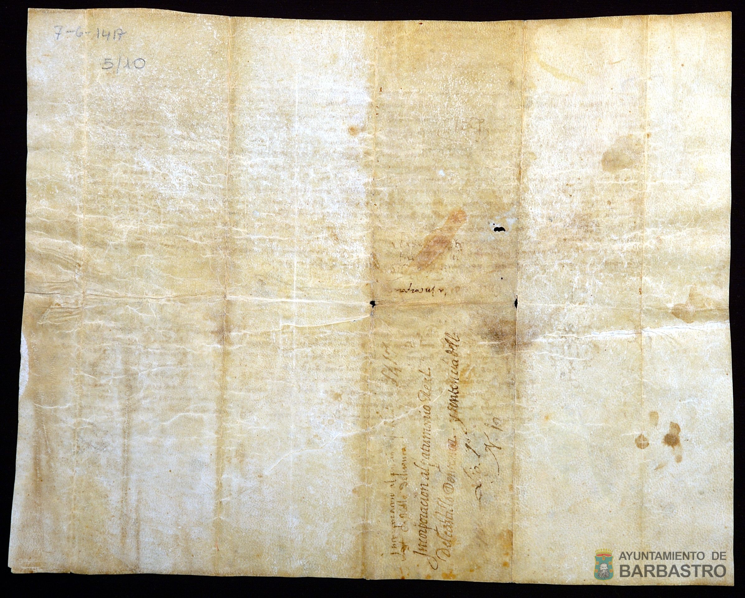 Sentencia de incorporación al patrimonio real del castillo, palacio y morería de la ciudad de Barbastro pertenecientes a Isabel de Entenza.