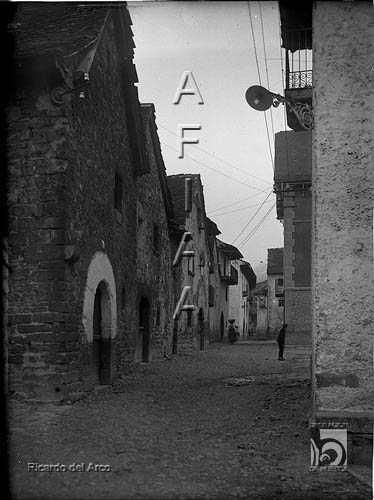 Calle. Ricardo del Arco y Garay