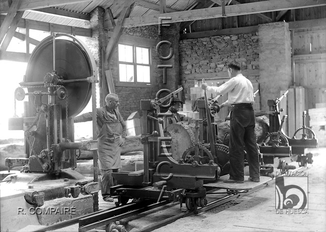 "Sierra para troncos gruesos". Ricardo Compairé Escartín. Ansó