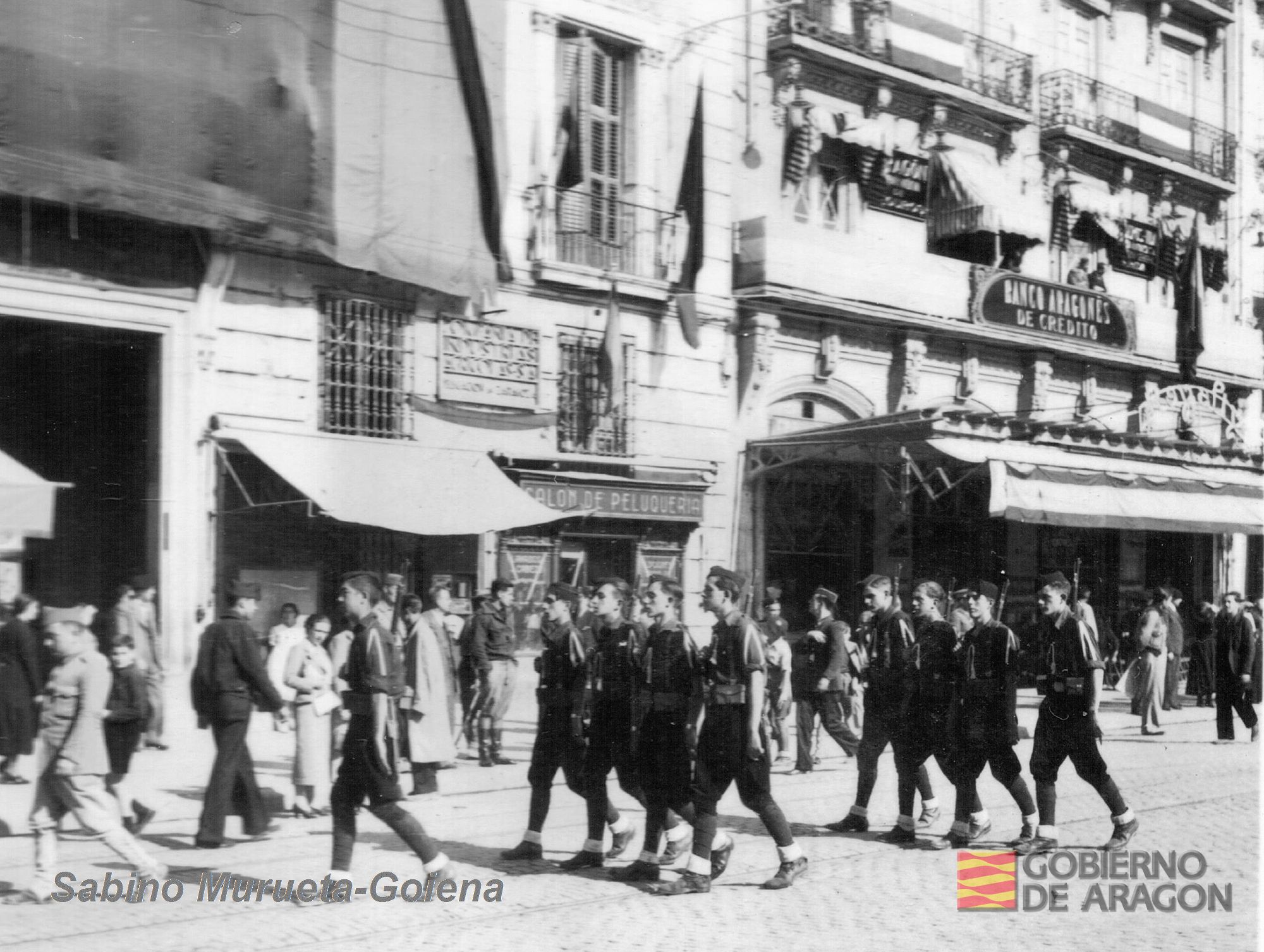 Zaragoza. Desfile
