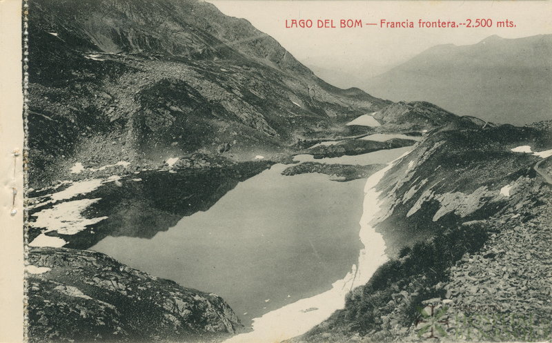 "Lago del Bom. Francia frontera. 2.500 mts."