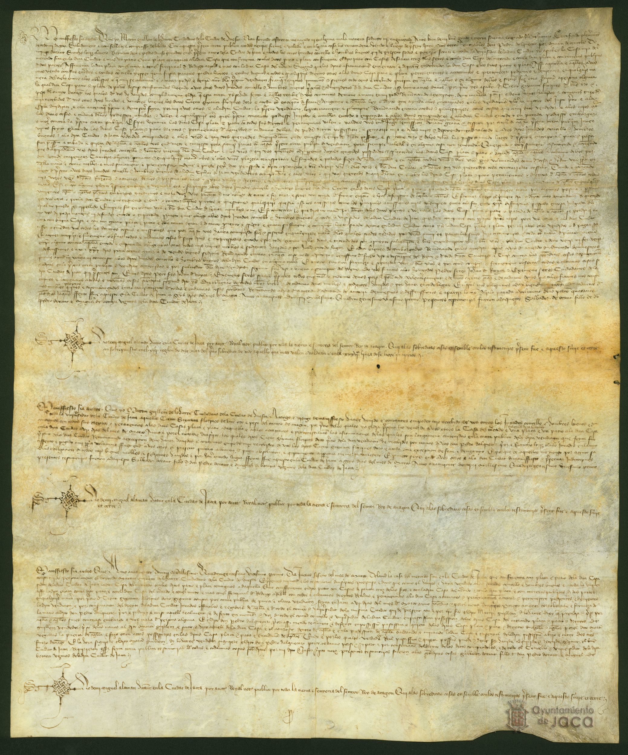 Martín Guillén de Loarre, habitante de la ciudad de Huesca, vende al Concejo de Jaca la casa del mercado con la plaza y patio contiguos, por 150 florines de oro