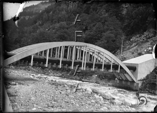 Central eléctrica de los ferrocarriles pasado Sallent. Santos Baso Simelio. Francia