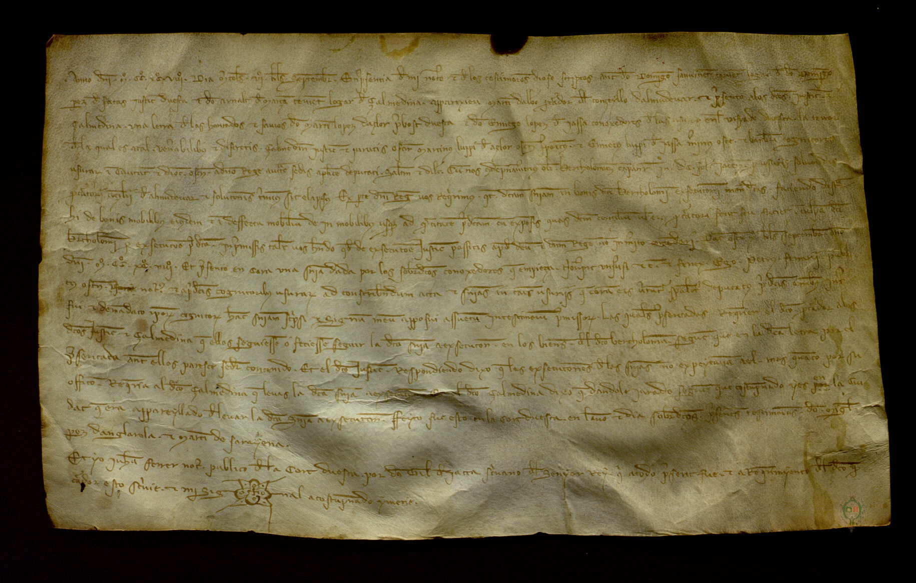 Martín de Albero, procurador del concejo de Almudévar, presenta ante el lugarteniente de Domingo Pérez de Fatás, Justicia de Huesca una sentencia de los conocedores de las usuras del obispado de Huesca para que se ejecute de los bienes de Bartolomé Campaner los 600 sueldos jaqueses a que había sido condenado