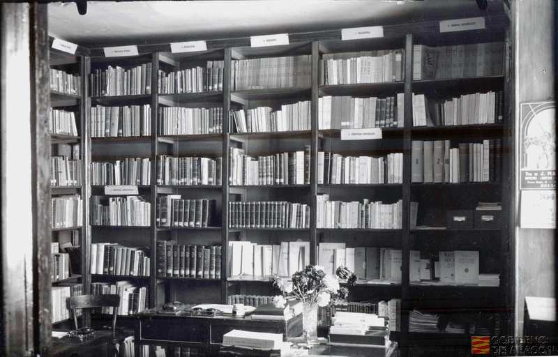 Sección Circulante de la Biblioteca Pública en el Ayuntamiento. Fidel Oltra