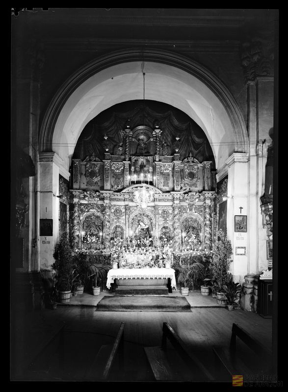 Retablo de la Virgen del Rosario