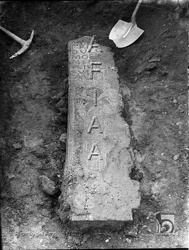 Monte Cillas. Restos de un mosaico romano. Ricardo del Arco y Garay. Coscojuela de Fantova. Somontano